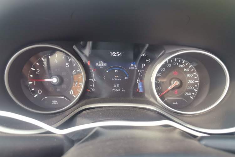 Used Jeep Compass 2017 200T Automatic Family Edition