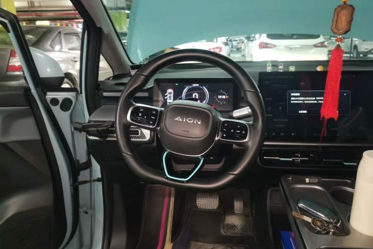 Used AION Y 2022 Plus 70 Tech Edition
