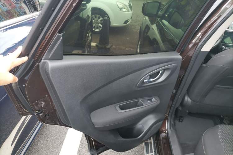 Used Renault Kadjar 2017 2.0L Two-Wheel Drive Fashion Edition