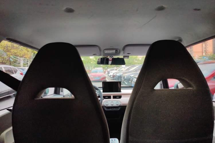 Used Chery QQ Ice Cream 2022 170km Sundae Phosphate Lithium-Ion