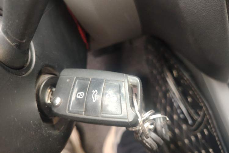 Used Skoda Octavia 2015 1.6L Automatic Yijie Edition
