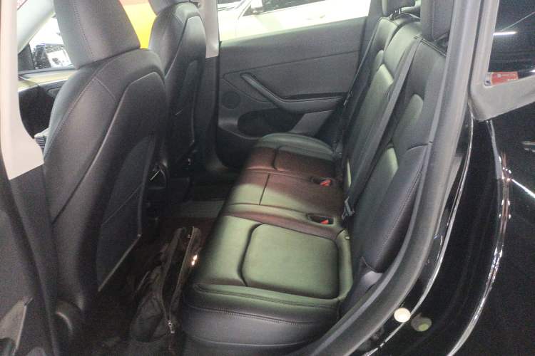 Used Tesla Model Y 2022 Rear-Wheel-Drive Version
