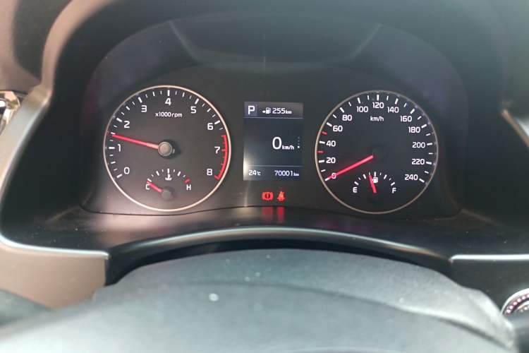 Used Kia Forte 2018 1.6L Automatic Value-Connect Edition with Intelligent Connectivity Odometer Close Up