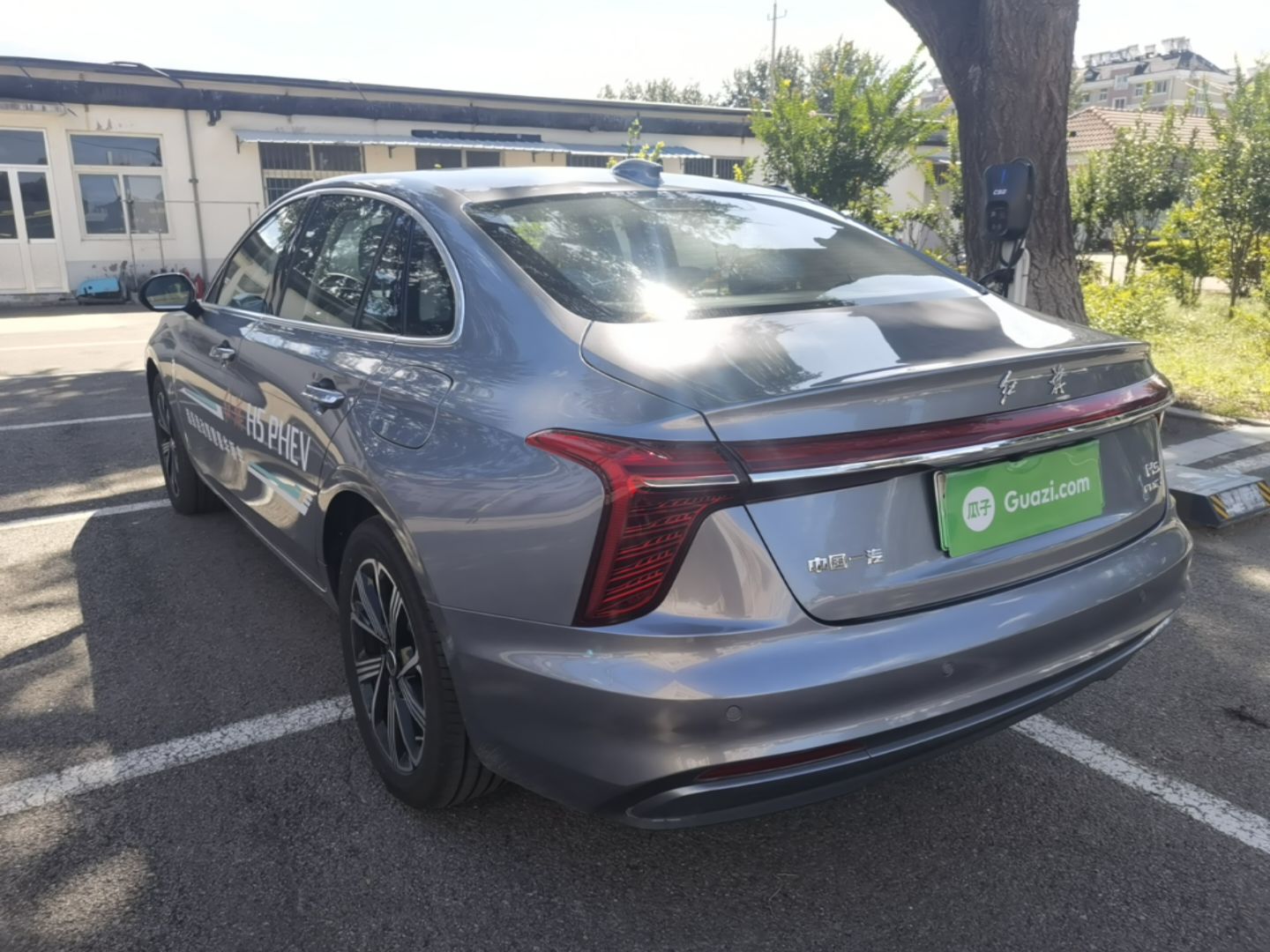 Hongqi H5 PHEV 2025 170 Super Hybrid Version — снимка 13