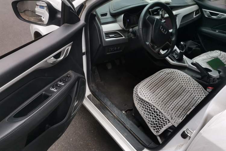 Used Geely Auto Vision 2018 1.5L Manual Happiness Edition