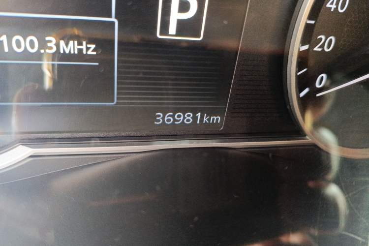 Used Nissan Kicks 2017 1.5L CVT Smart Drive Edition
