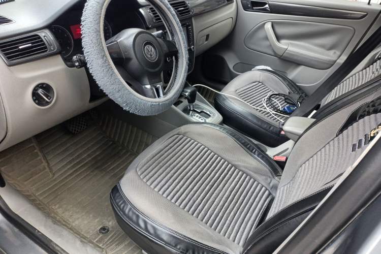 Used Volkswagen Bora 2012 1.6L Automatic Comfortable Value Edition
