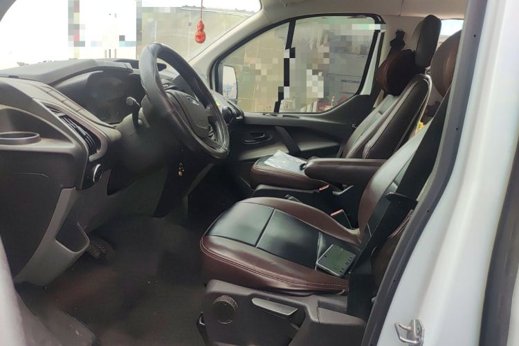 Used Ford Transit 2020 2.0T Diesel Multi-Function Commercial Vehicle Mid-Chassis Low-Roof Design with Dual Rear Doors Emission Standard China V
