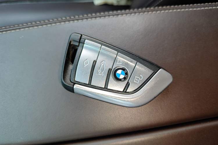 Used BMW 5 Series 2018 Revised Version 530Li Leading Edition Luxury Package