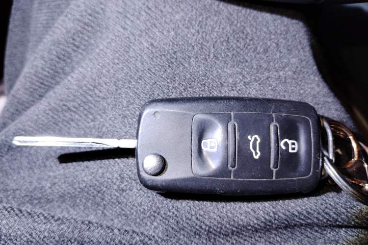 Used Skoda Fabia 2015 1.4L Automatic Front-Drive Model