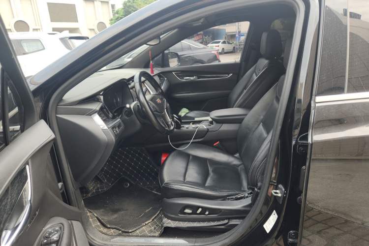 Used Cadillac XT5 2020 28T Luxury Version
