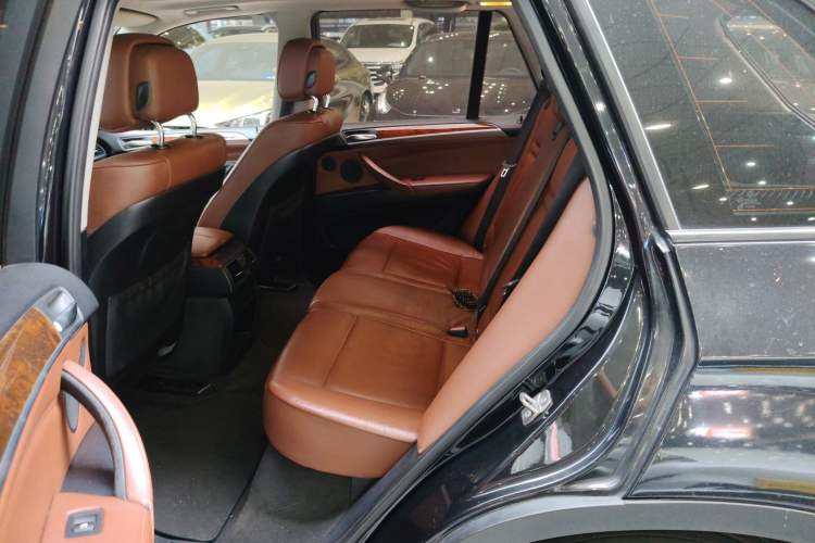 Used BMW X5 2013 xDrive35i Leading Model Left Rear Seat