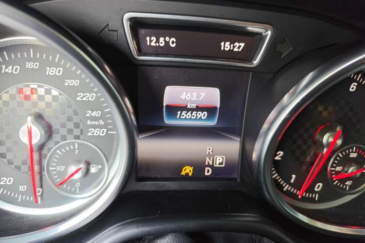 Used Mercedes-Benz GLE Coupe 2015 GLE 450 AMG 4MATIC Coupe SUV Odometer Close Up