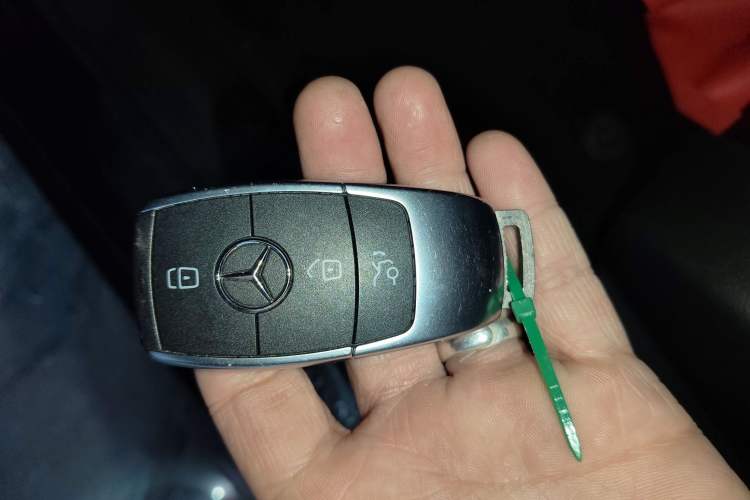 Used Mercedes-Benz C-Class 2021 C 260 L Sport Edition Star Collection Vehicle Key