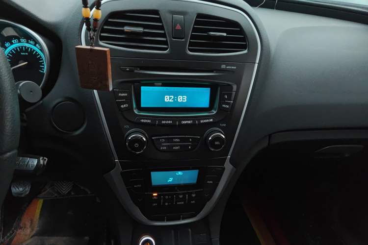 Used GAC Trumpchi GS5 2012 2.0L Manual Two-Wheel Drive Comfort Edition