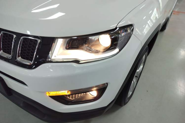 Used Jeep Compass 2017 200T Automatic Family Enjoyment Four-Wheel Drive Edition