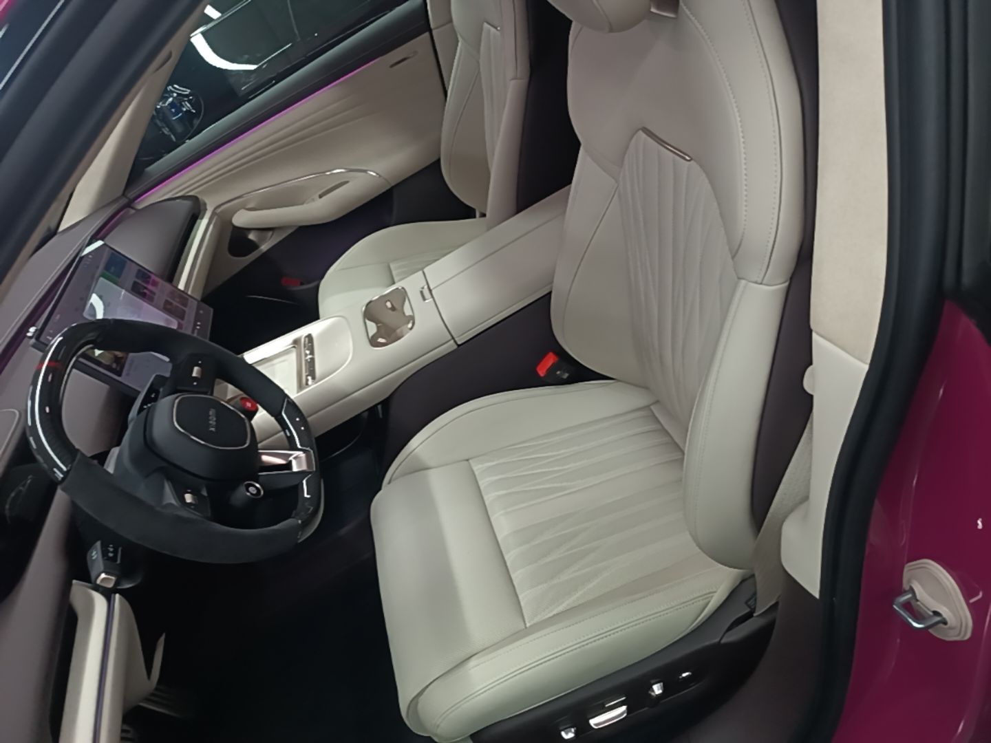 Xiaomi Auto SU7 2026 Model Max — снимка 17
