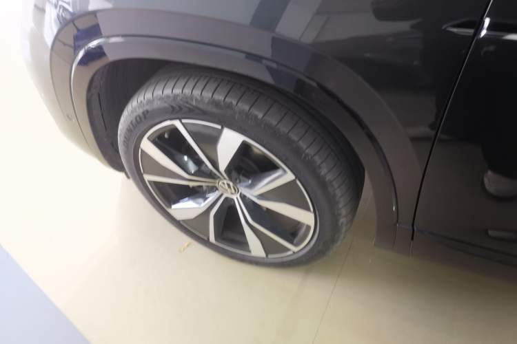 Used Volkswagen Tayron 2023 380TSI Four-Wheel Drive R-Line Pro Smart Edition
