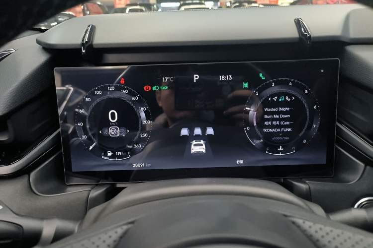 Used Lynk & Co 03 2023 2.0TD DCT H-Power Halo
