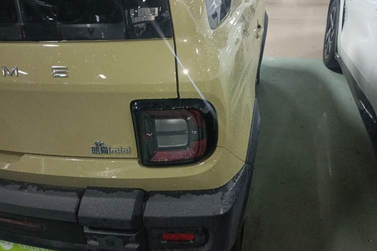 Used Geely Galaxy Panda 2025 210km Panda Rider Exterior 1