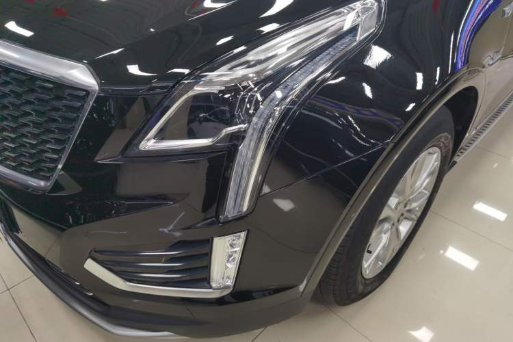 Used Cadillac XT5 2022 2.0T Two-Wheel Drive Luxury Version