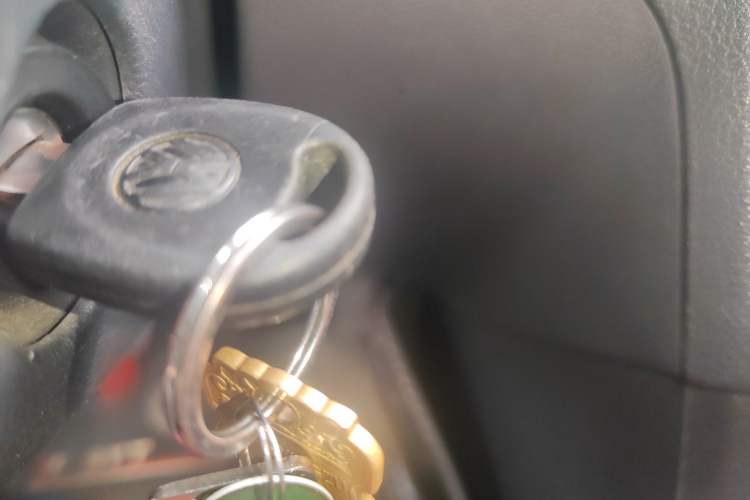 Used Volkswagen Santana 2013 1.6L Manual Fashion Edition Vehicle Key