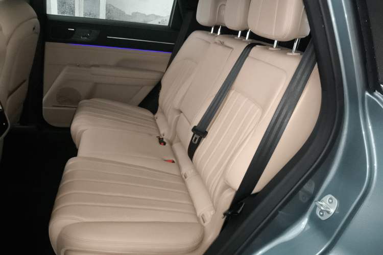 Used JETOUR X70L 2026 Model—2.0TD Automatic Flagship, 7-seater