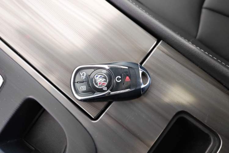 Used Buick LaCrosse 2022 552T Luxury Version