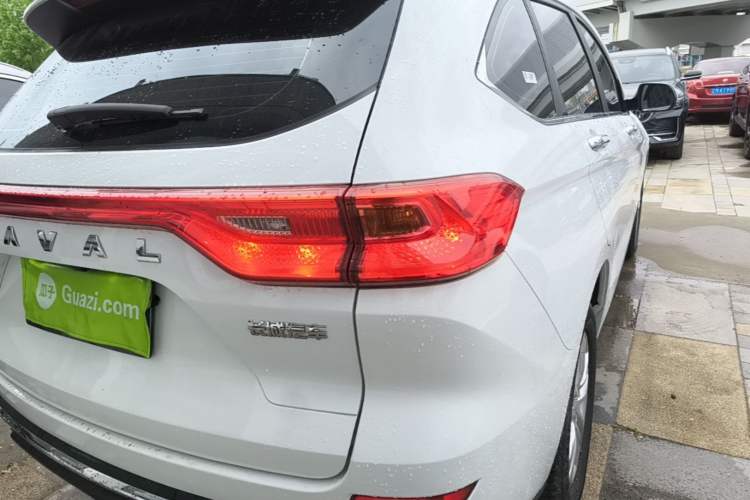 Used Haval M6 2023 PLUS 1.5T DCT Elite Smart Connectivity Model