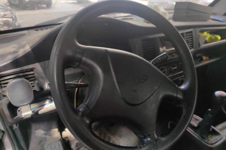 Used Wuling Zhiguang 2023 1.5L Practical Version 5/7 Seats