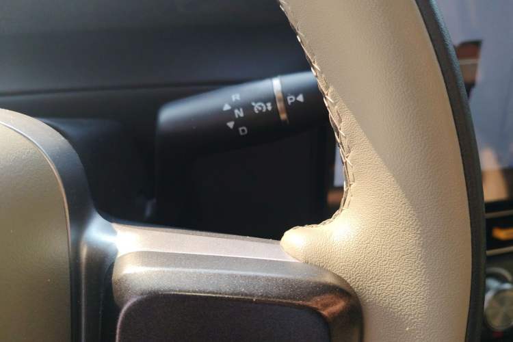 Used iCAR V23 2025 501 Four-Wheel Drive Intelligent Driving Version Gear Lever