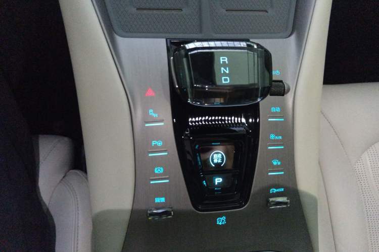 Used Denza N7 2023 with Ultra-Long Range
