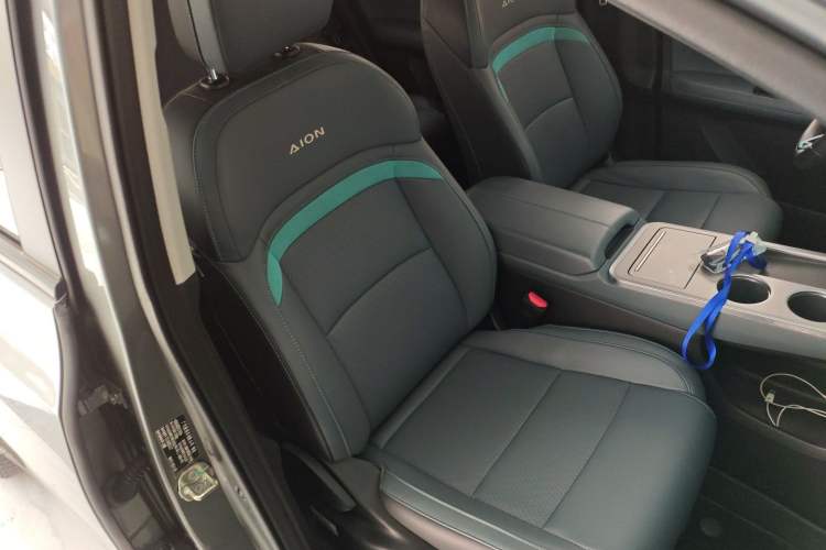 Used AION Y 2023 Plus 610 Smart Edition Ternary Lithium
