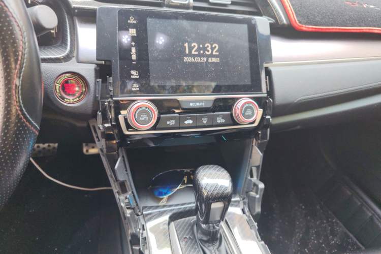 Used Honda Civic 2016 220TURBO CVT Luxury Edition
