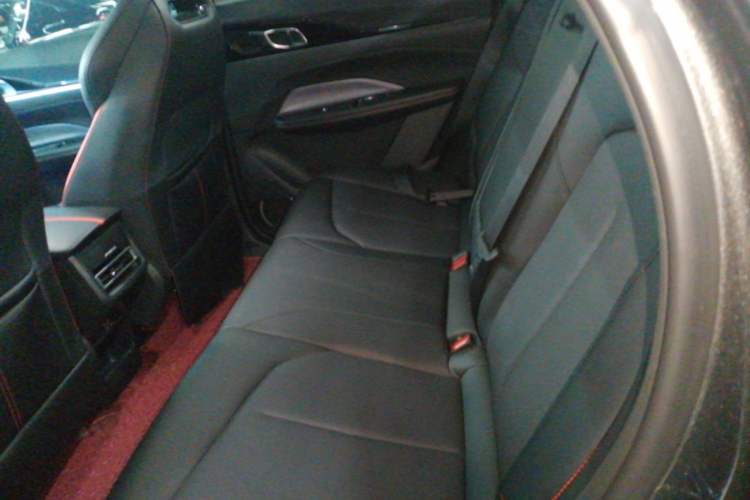 Used Oshan Z6 2022 Blue Whale 1.5T DCT Smart Edition
