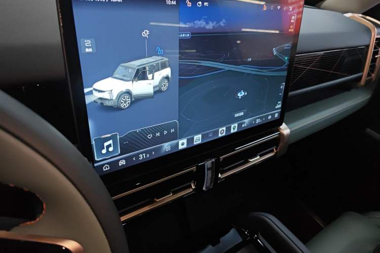 Used iCAR 03 2024 472km Four-Wheel Drive Long-Range Smart Enjoyment Version