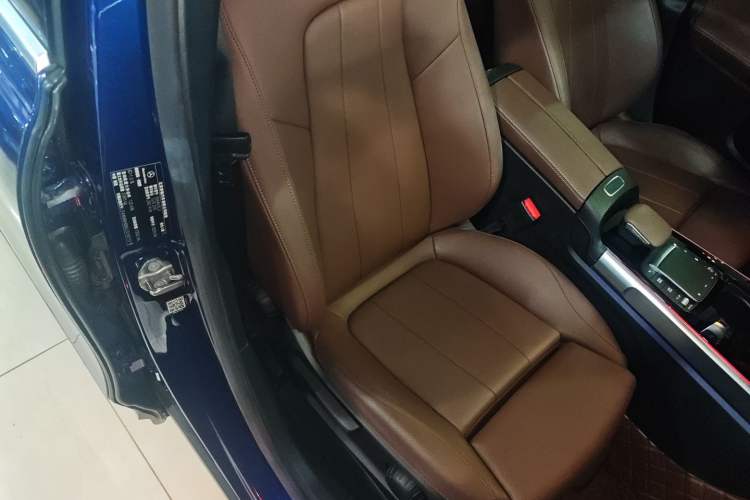 Used Mercedes-Benz GLB 2020 Updated GLB 200 Dynamic Edition Right Front Seat