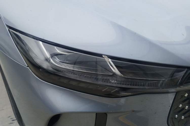 Used Lincoln Z 2024 2.0T Two-Wheel Drive Luxury Hybrid Version Right Front Headlight