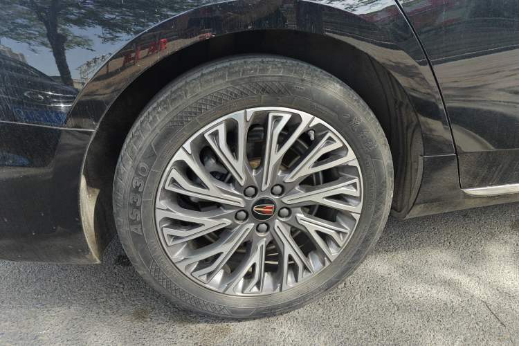 Used Hongqi H5 2023 2.0T Automatic Smart Connect Flagship Edition