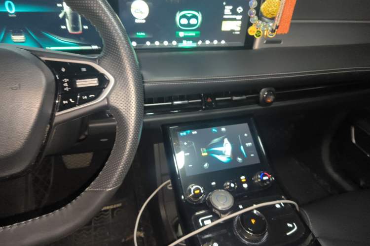 Used NETA U 2021 Pro 500 Global Edition Audio And AC Panel