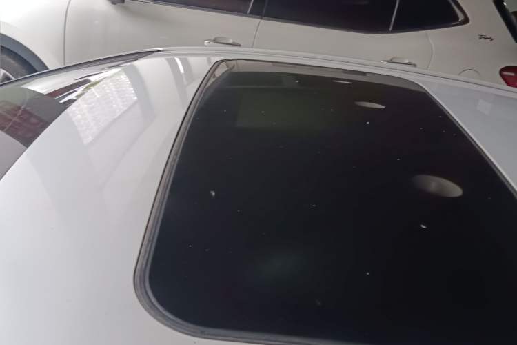 Used Toyota Camry 2018 2.0G Luxury Edition Roof