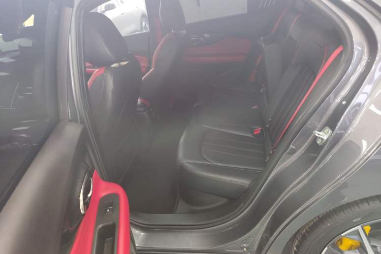 Used GAC Trumpchi EMPOW 2021 270T DCT J15 Version