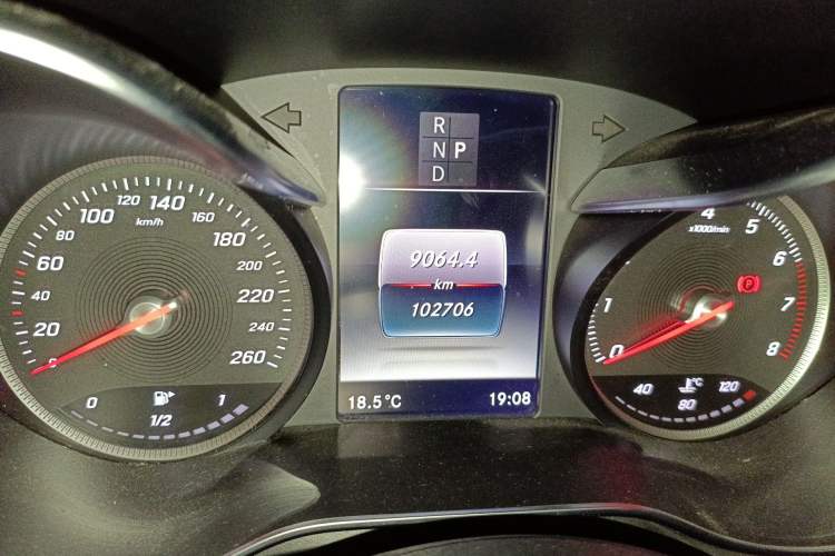 Used Mercedes-Benz GLC 2017 GLC 260 4MATIC Dynamic Edition
