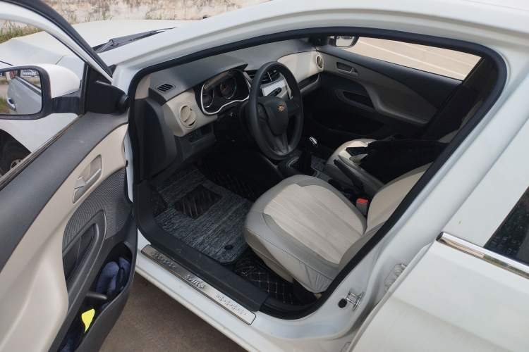 Used Chevrolet Sail 2015 Sail 3 1.3L Manual Warm Edition Driver Seat