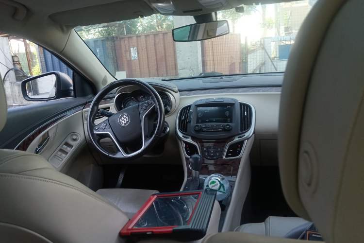 Used Buick LaCrosse 2013 2.4L SIDI Leading Comfort Version

