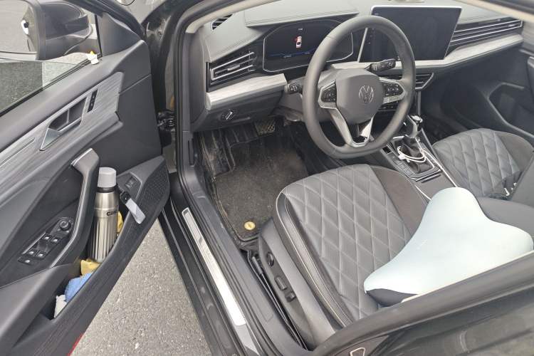 Used Volkswagen Sagitar 2023 300TSI DSG Excellence Edition