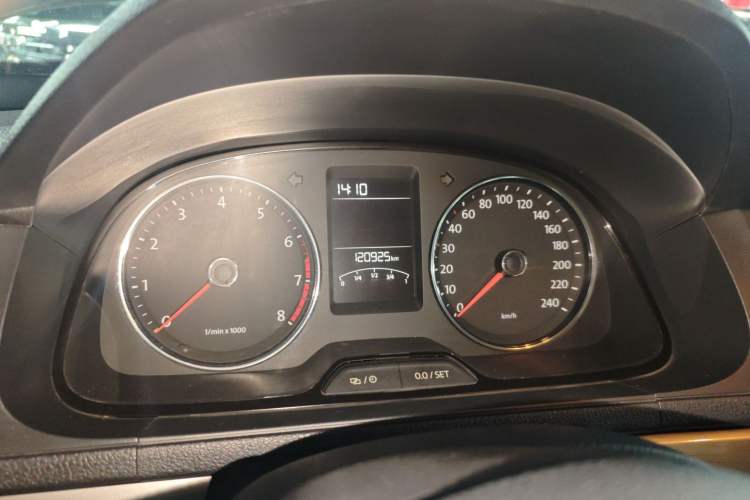 Used Volkswagen Lavida 2013 Revised Version 1.4 TSI DSG Comfort Edition