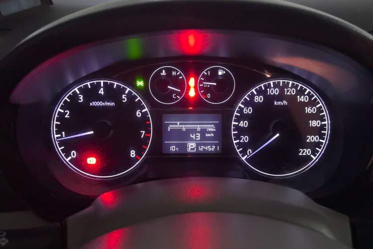 Used Nissan Tiida 2011 1.6L CVT Smart Version Instrument Cluster