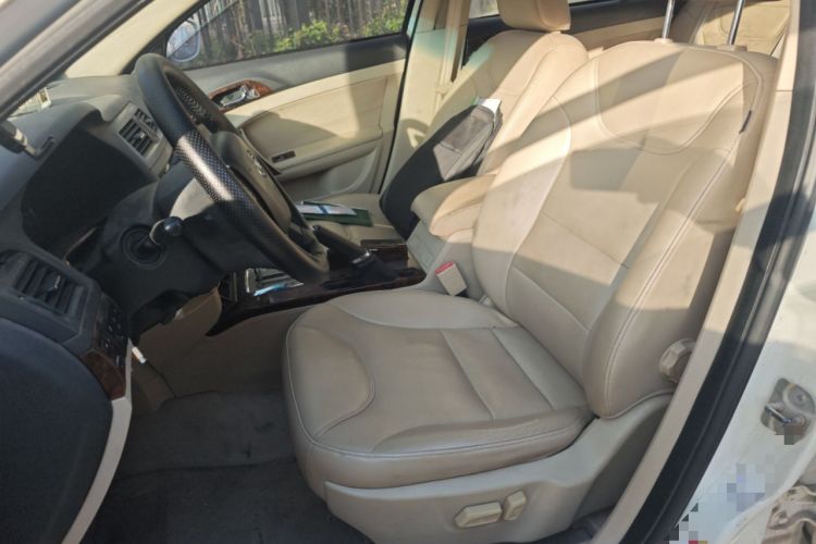 Used GAC Trumpchi GA5 2011 2.0L Automatic Elite Edition
