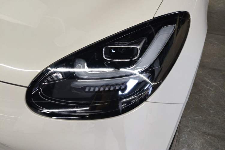 Used Wuling Bingo 2023 333 km Lingxi Connected+ Version
